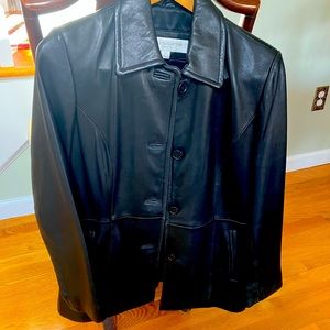 Liz Claiborne size s/p leather jacket
